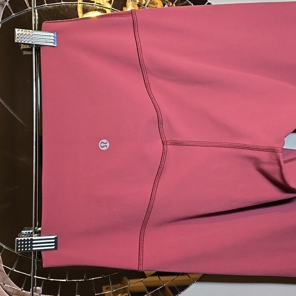 Lululemon Align Nulu High-Rise Crop 17" Yoga Leggings In Chianti - Picture 6 of 9